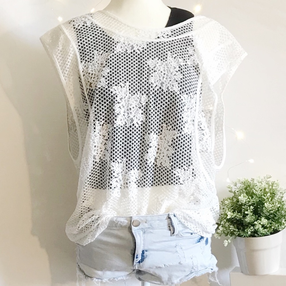 Zara White Crocheted Top (M)